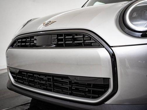 2025 MINI Hardtop Cooper