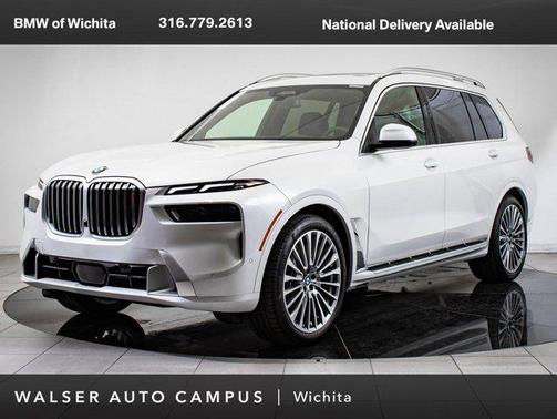2025 BMW X7 xDrive40i