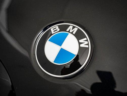 2025 BMW X4 xDrive30i