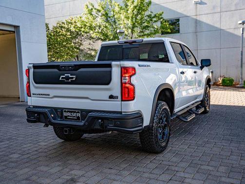 Summit White 2024 Chevrolet Silverado 1500 ZR2