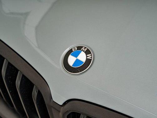 2024 BMW X6 xDrive40i