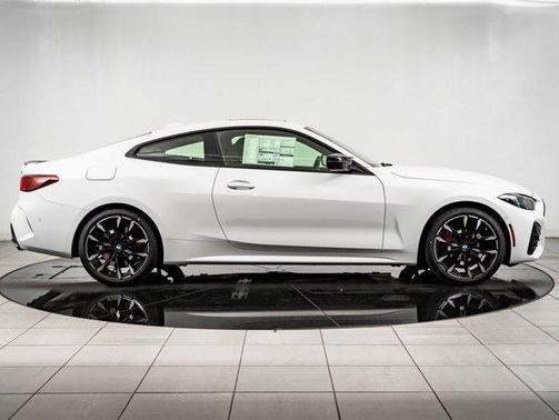 2026 BMW M440 i xDrive