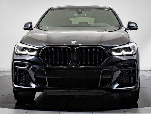 2022 BMW X6 xDrive40i