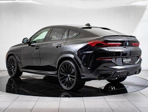 2022 BMW X6 xDrive40i