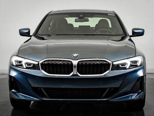 2025 BMW 330 xDrive