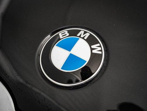 Black Sapphire 2025 BMW 330 xDrive