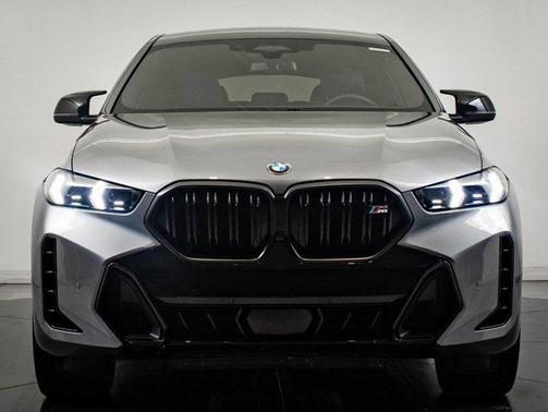 2024 BMW X6 M60i