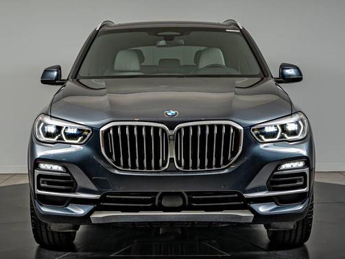 Arctic Gray Metallic 2019 BMW X5 xDrive40i