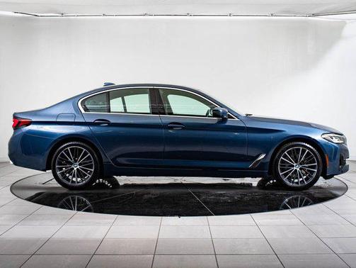 2023 BMW 540 i xDrive