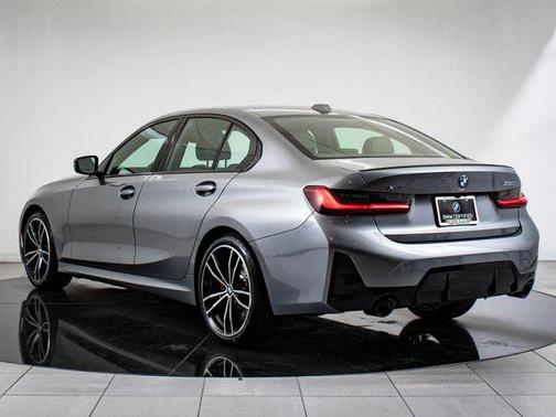 2024 BMW 330 i xDrive