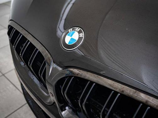 2022 BMW M8 Competition