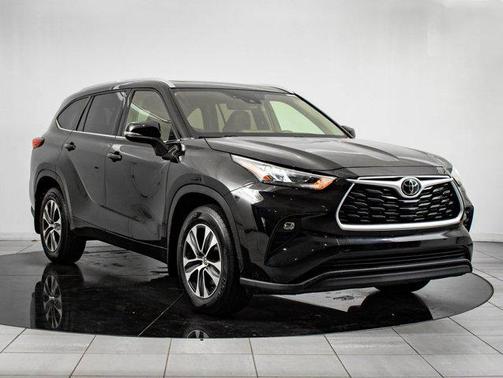 2020 Toyota Highlander XLE