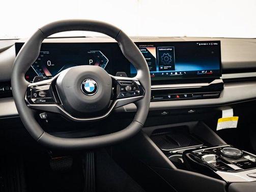 2024 BMW 530 i xDrive