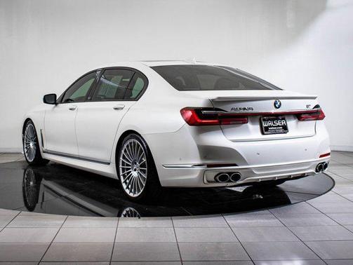 2022 BMW ALPINA B7 xDrive
