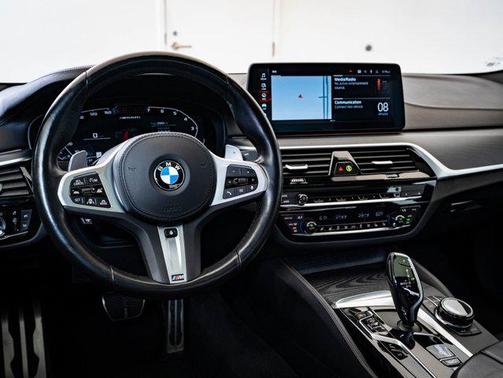 2023 BMW M550 i Xdrive