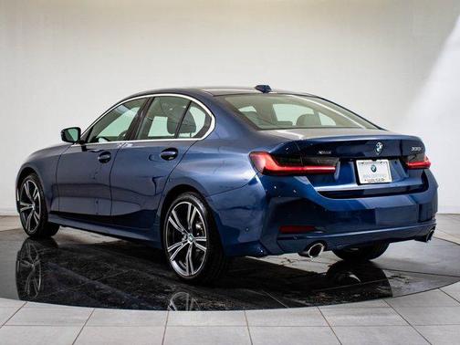 2024 BMW 330 i xDrive