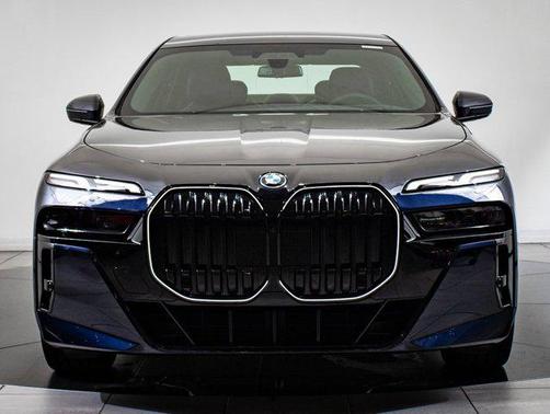 2025 BMW i7 xDrive60