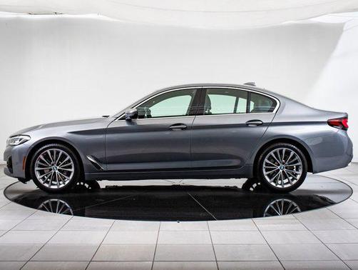 2023 BMW 530 i xDrive