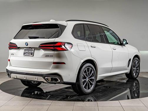 Alpine White 2026 BMW X5 xDrive40i