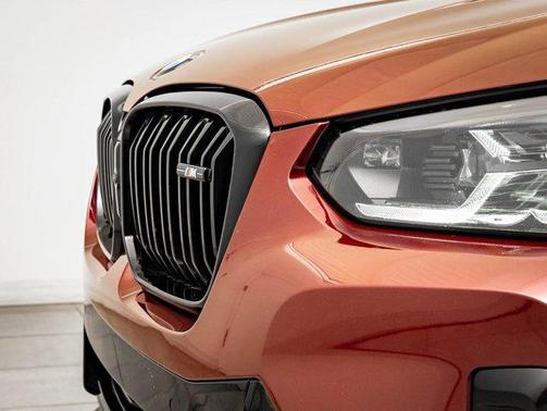 2023 BMW X4 M40i