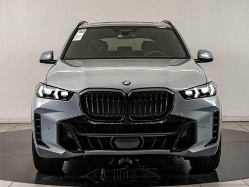 Brooklyn Grey Metallic 2026 BMW X5 xDrive40i