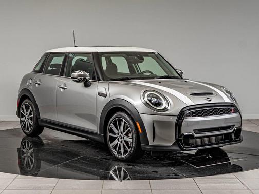 Melting Silver III Metallic 2024 MINI Hardtop Cooper S