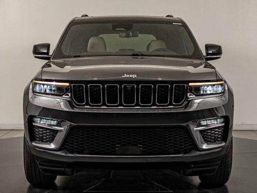 Baltic Gray Metallic Clearcoat 2025 Jeep Grand Cherokee Limited