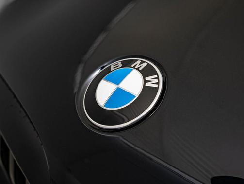 Carbon Black Metallic 2026 BMW X5 xDrive40i
