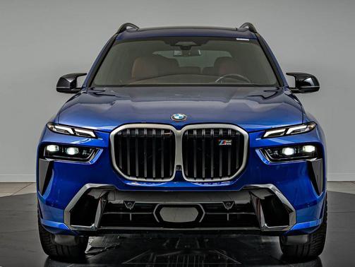 Blue Metallic 2026 BMW X7 M60i