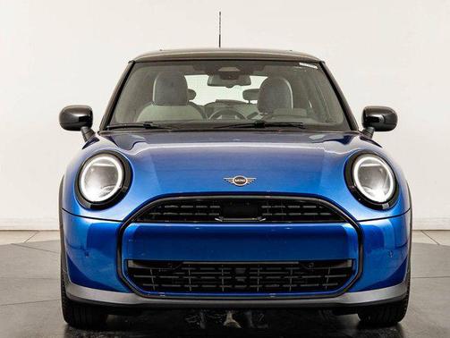 Blazing Blue 2026 MINI Hardtop Oxford Edition