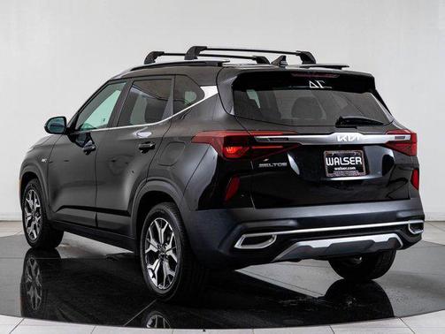 Cherry Black 2023 Kia Seltos EX