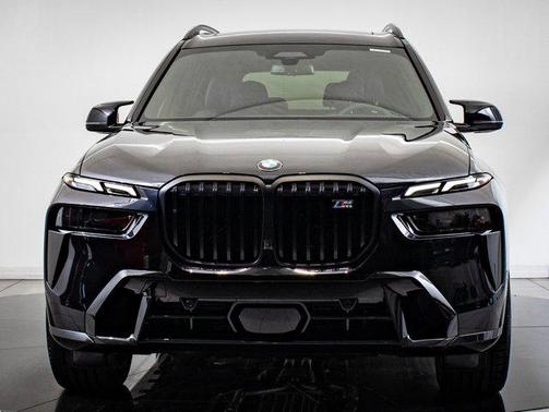 2026 BMW X7 M60i