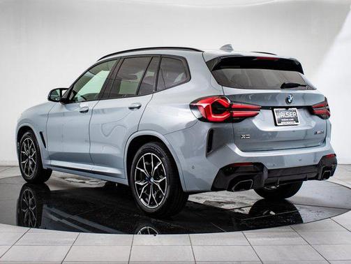2024 BMW X3 M40i