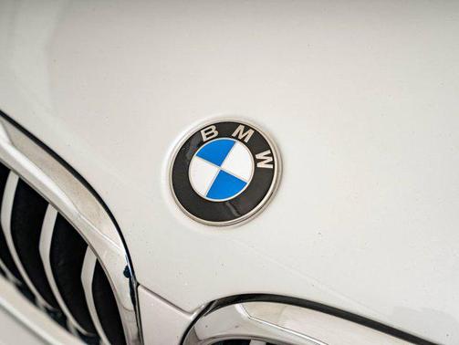 Mineral White Metallic 2021 BMW X3 xDrive30i