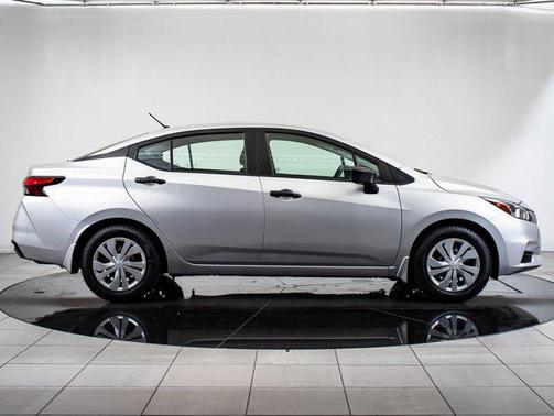 2021 Nissan Versa 1.6 S