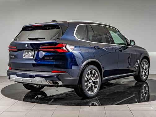 Tanzanite Blue II Metallic 2026 BMW X5 xDrive40i