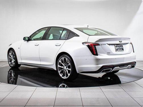 2022 Cadillac CT5 Sport