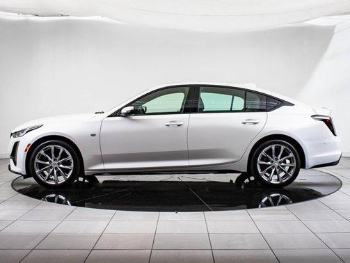2022 Cadillac CT5 Sport
