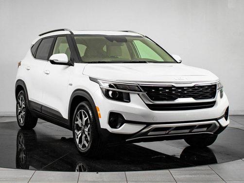 2022 Kia Seltos EX