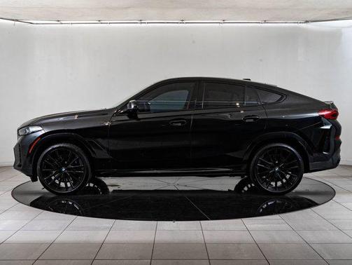 2026 BMW X6 M60i