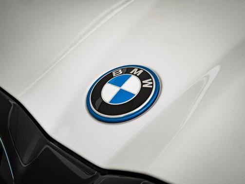 2026 BMW 550e xDrive