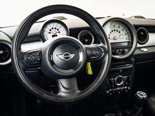 2011 MINI Cooper Base