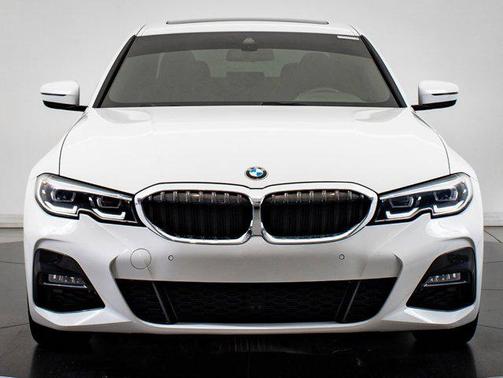 2022 BMW 330 330i