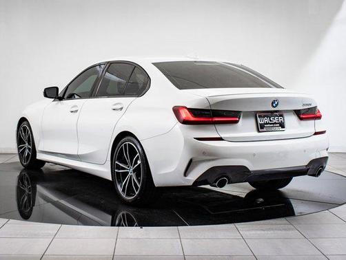 2022 BMW 330 330i