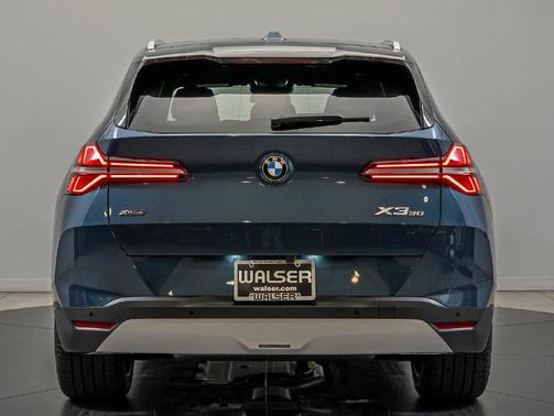 Arctic Race Blue Metallic 2026 BMW X3 30 xDrive