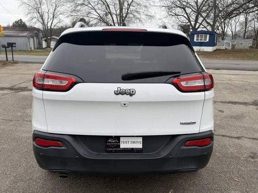 2018 Jeep Cherokee Latitude Plus