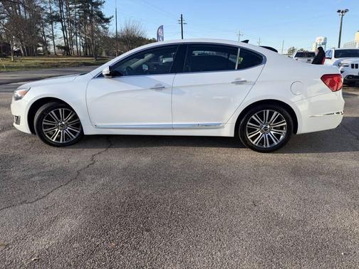 2015 Kia Cadenza Premium