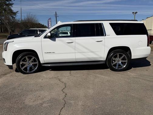 2016 GMC Yukon XL SLT