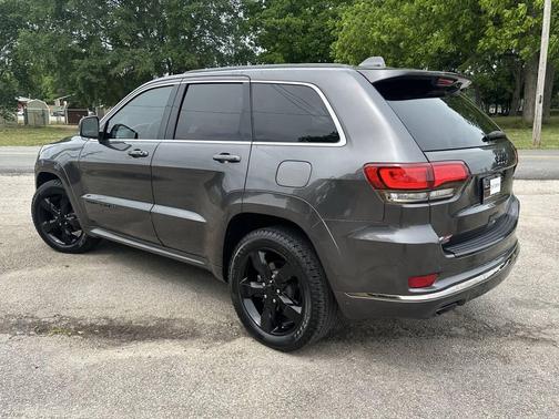 Granite Crystal Metallic Clearcoat 2016 Jeep Grand Cherokee High Altitude