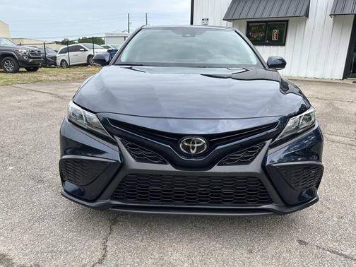 Galactic Aqua Mica 2021 Toyota Camry SE